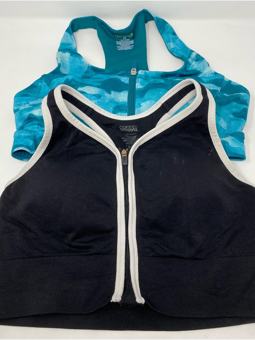 Copper Fit Black Zip-Front Sports Bra + Teal Camo Racerback Size Medium